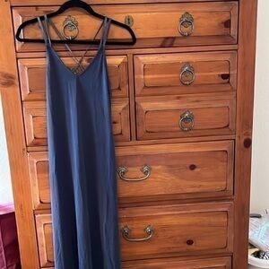 Hem & Thread Women’s Navy Dress Size Small NWT